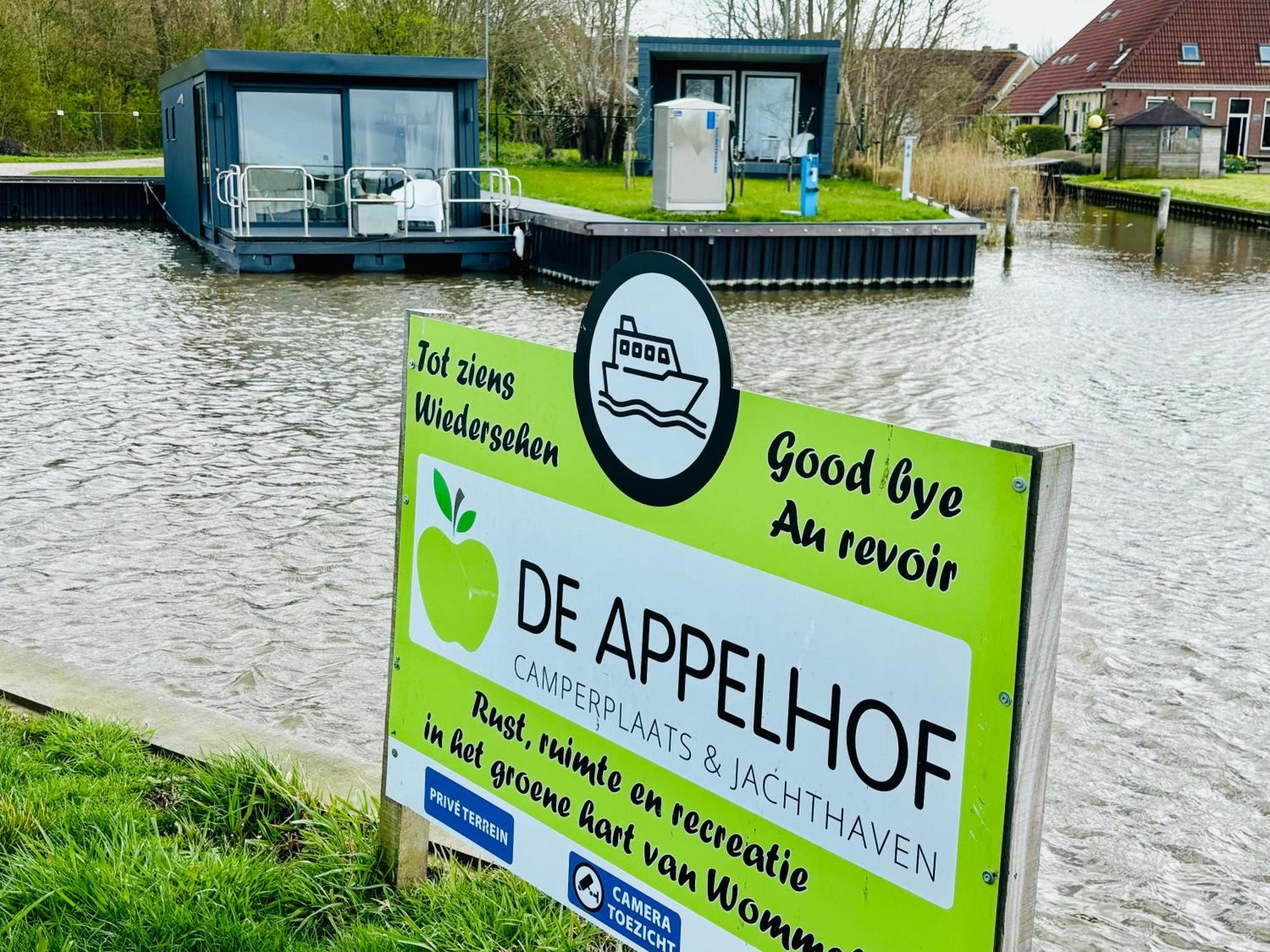 Uniek Overnachten In Een Tiny House Op De Appelhof Wommels Bagian luar foto