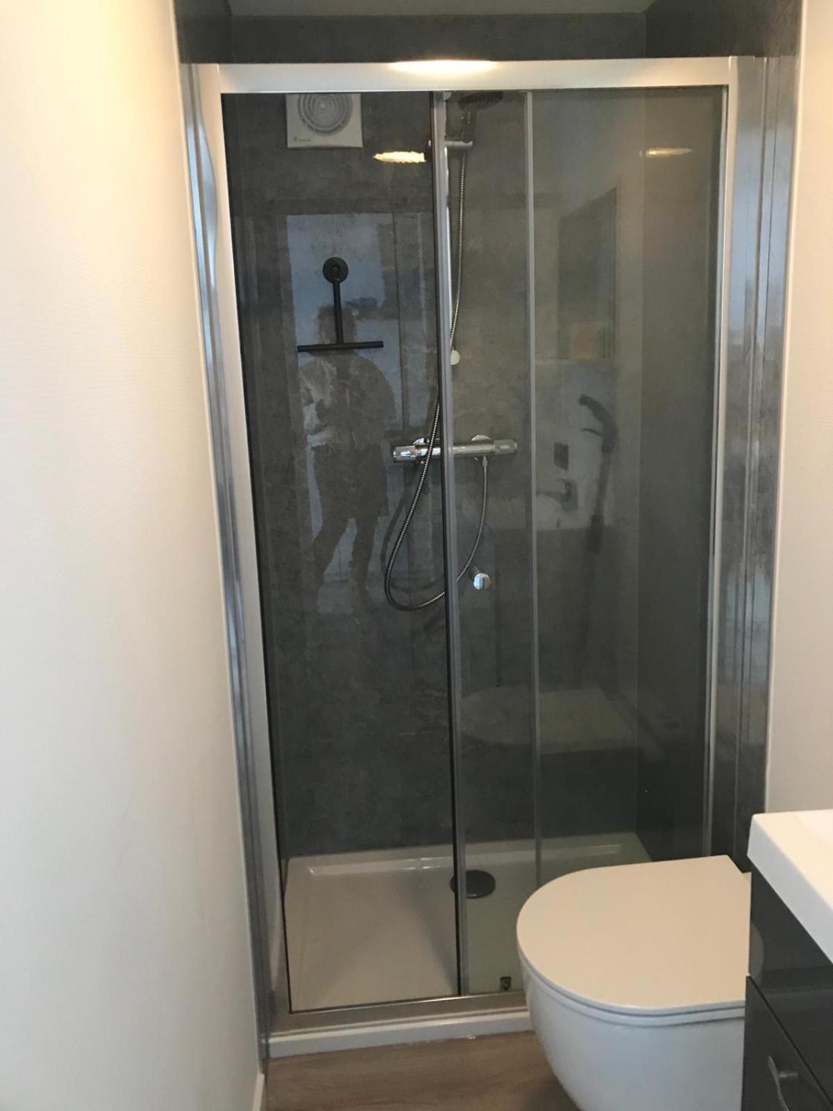 Uniek Overnachten In Een Tiny House Op De Appelhof Wommels Bagian luar foto
